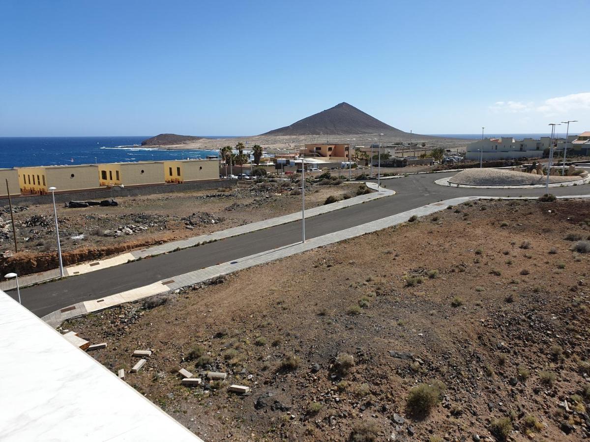 Apartment Barraquito, Balcony With Sea View, Close To The Beach, Wifi, Ideal For Surfers El Médano Kültér fotó